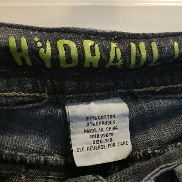 Hydraulic Distressed Skinny Jeans - Picture 5 of 7